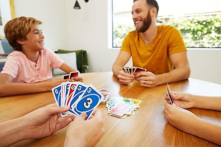 UNO - Classic Colour & Number Matching Card Game - 112 Cards - Customizable & Erasable Wild - Special Action Cards Included - Gift for Kids 7+